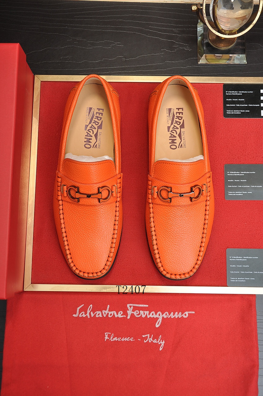 Ferragamo sz38-44 505